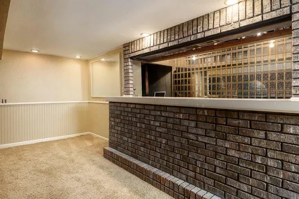 $258,000 | 6074 Abington Drive, Rockford, IL 61109