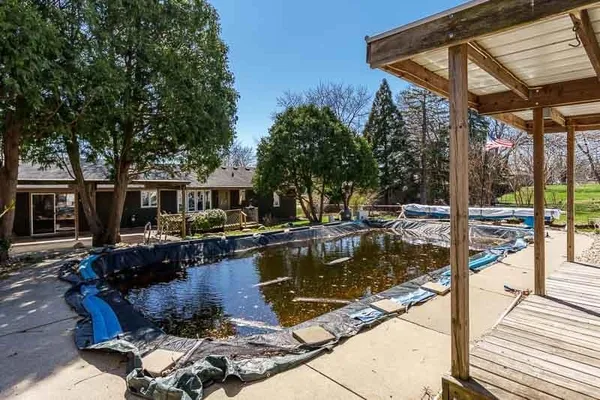 $258,000 | 6074 Abington Drive, Rockford, IL 61109