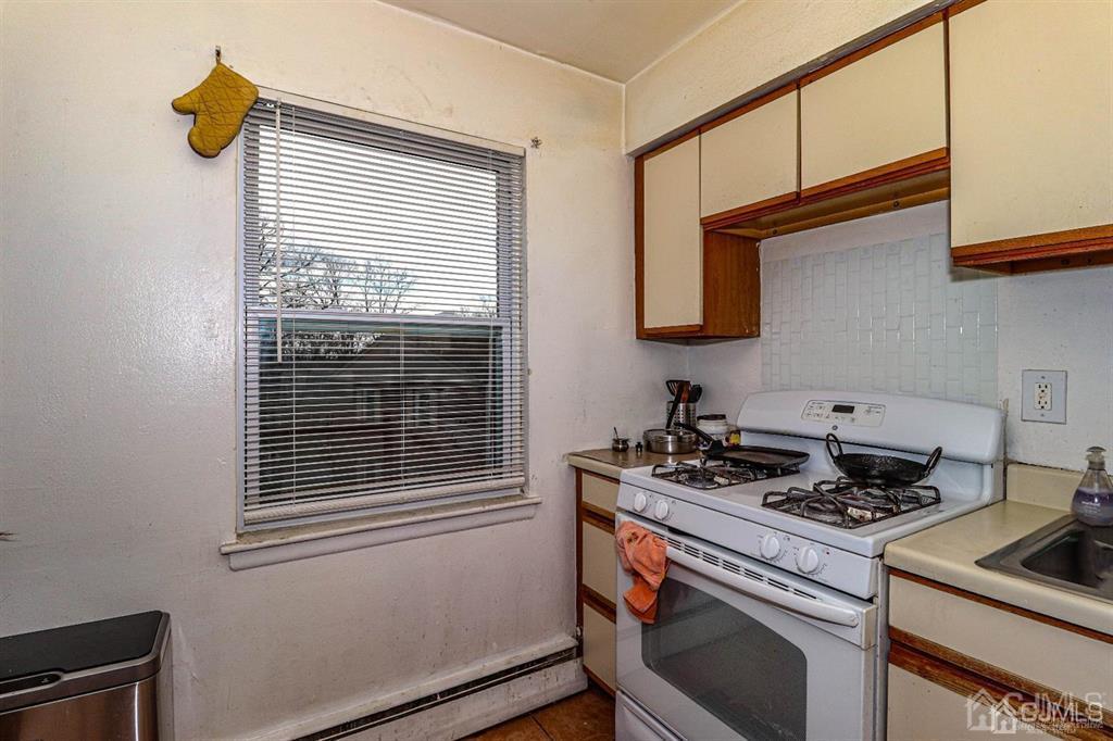 78 Fox Road, Unit 1B Edison, NJ 08817 - Photo 4 of 27 Gallery Image 4