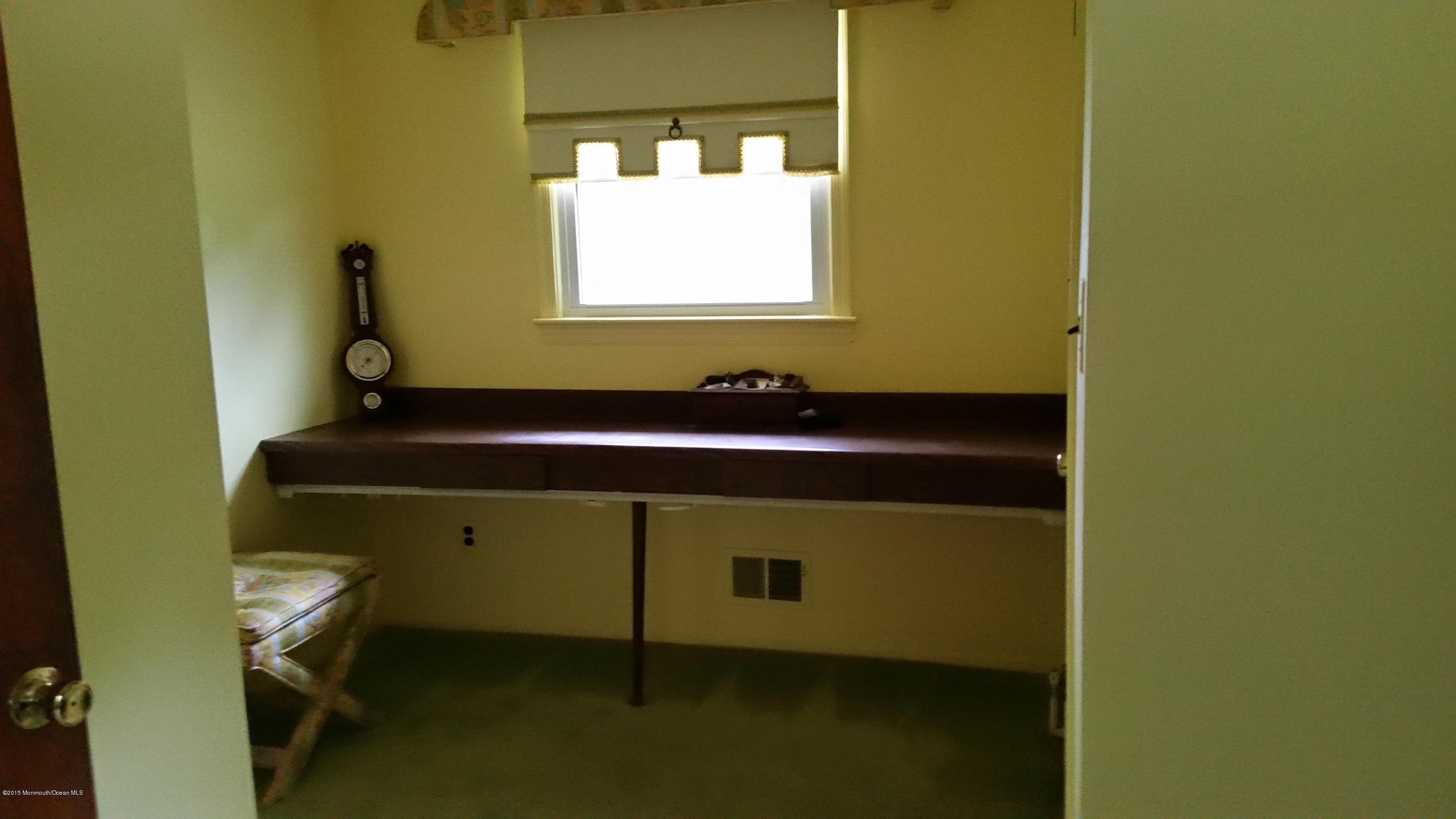 51 Hidden Stream Road Freehold, NJ 07728 - Photo 18 of 21 a bathroom with a sink and a mirror