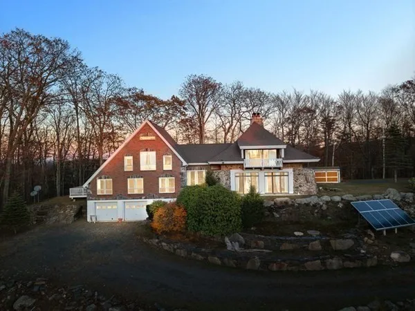 $1,200,000 | 102 Lyons Hill Road, Athol, MA 01331