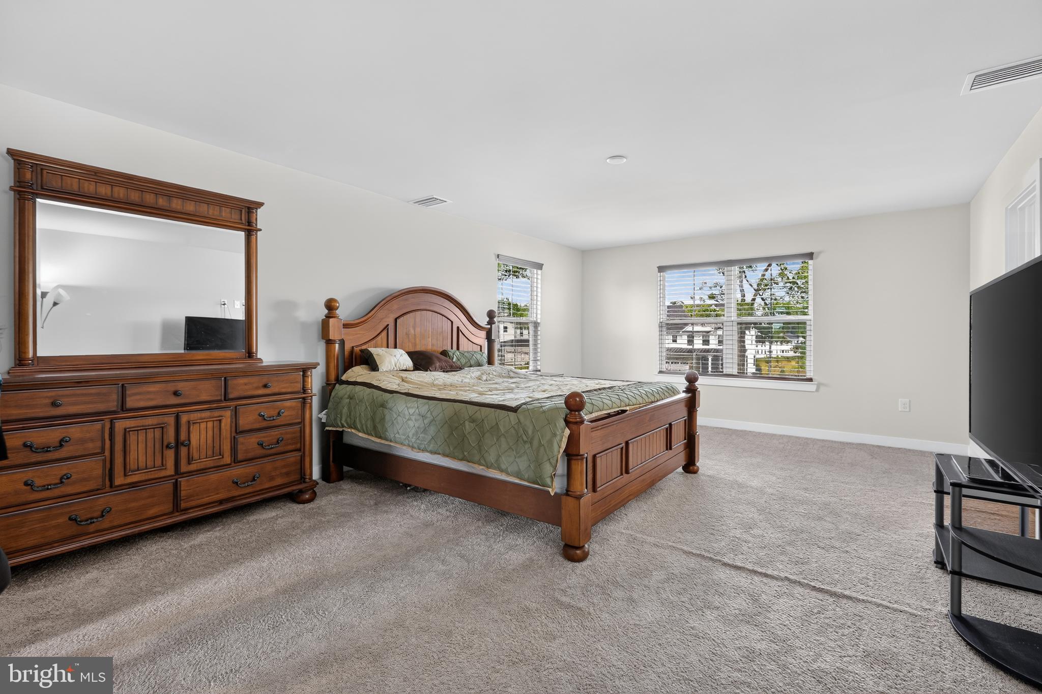 1061 Lifford Road Cheltenham, PA 19012 - Photo 18 of 39