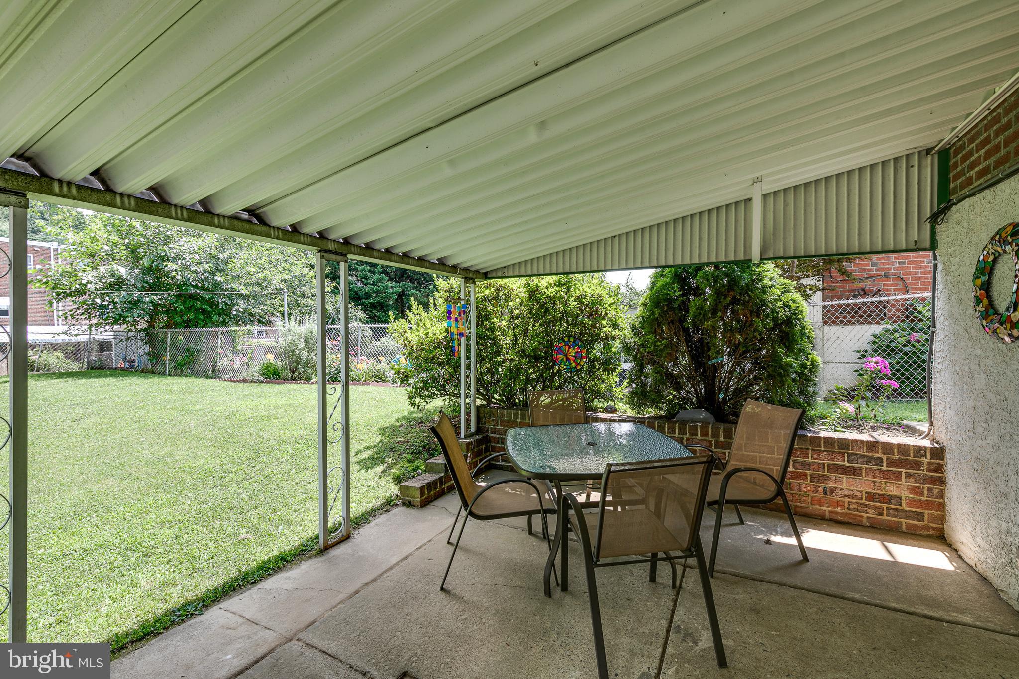 7325 Hiola Road Philadelphia, PA 19128 - Photo 24 of 27