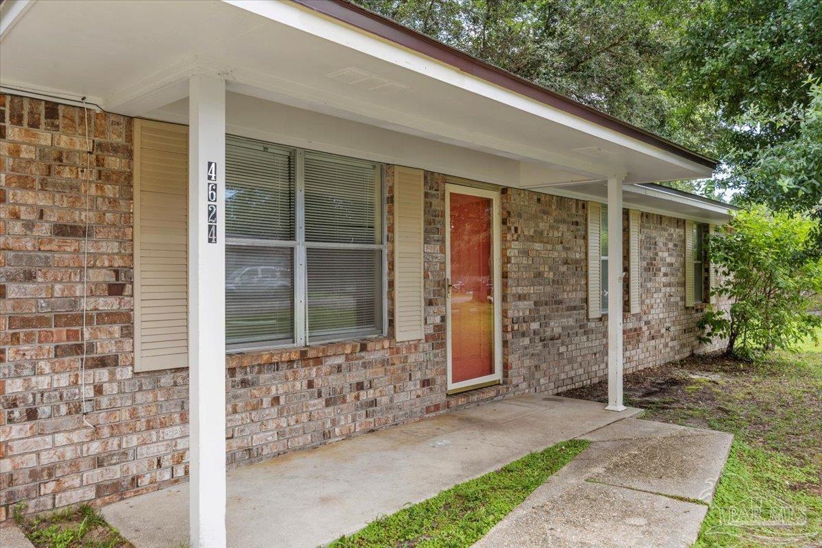4624 Rambling Way Pace, FL 32571 - Photo 2 of 24