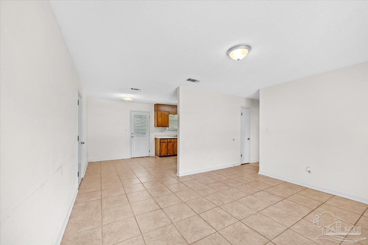 4624 Rambling Way Pace, FL 32571 - Photo 5 of 24