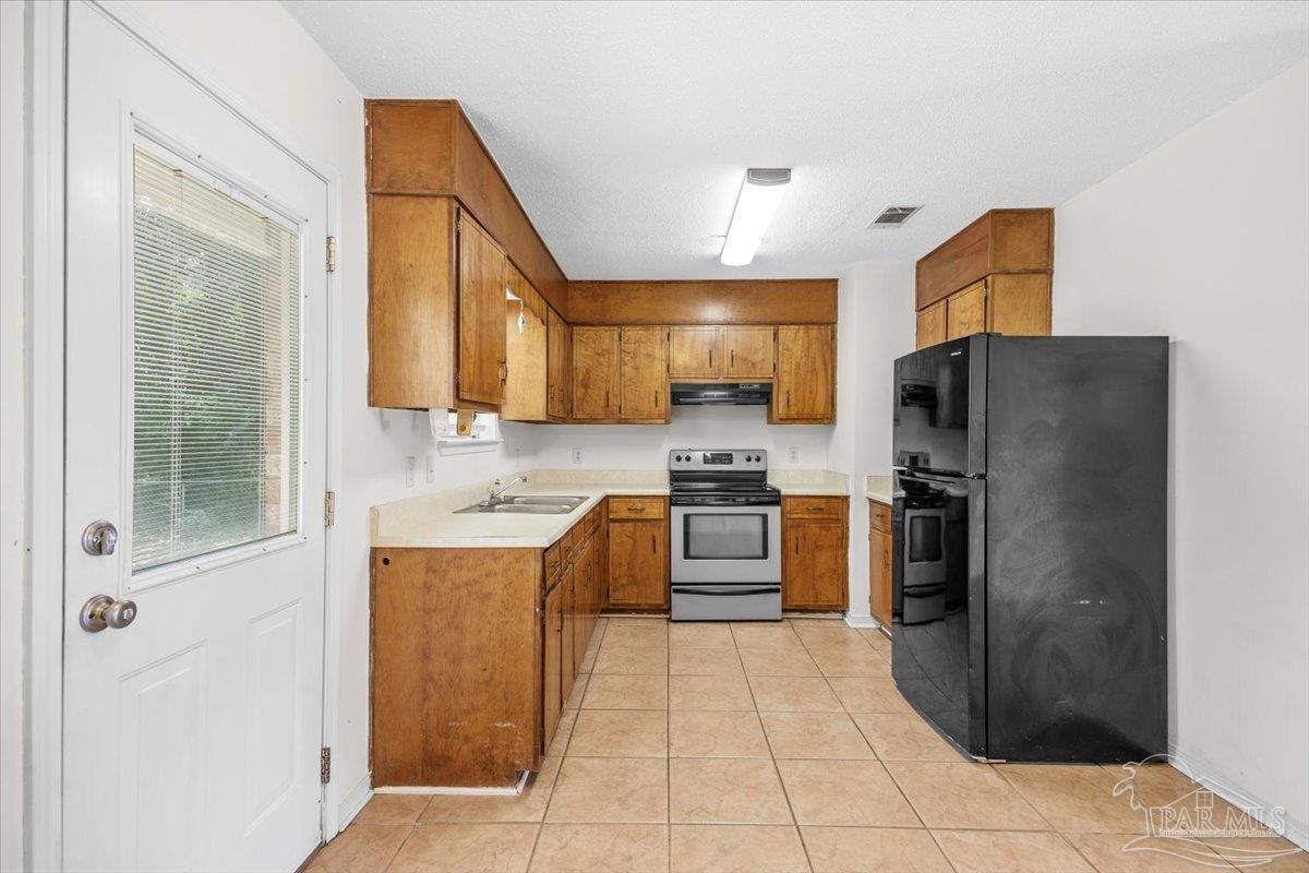 4624 Rambling Way Pace, FL 32571 - Photo 7 of 24