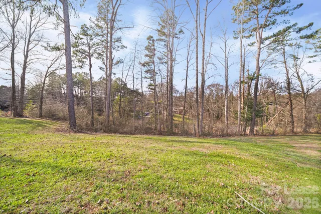 $1,700 | 715 Lackey Street, Kings Mountain, NC 28086