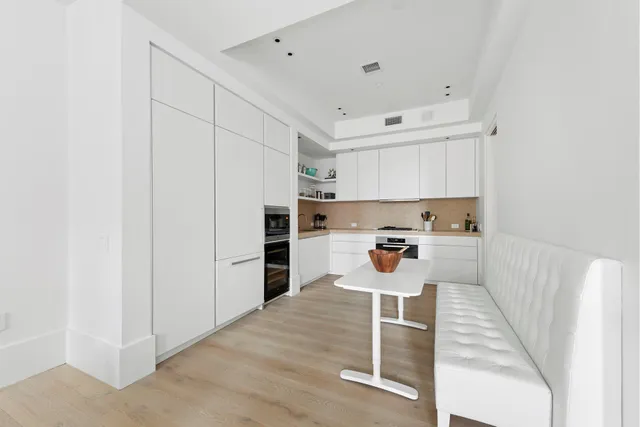 $2,595,000 | 404 Park Avenue South, Unit 7A | NoMad