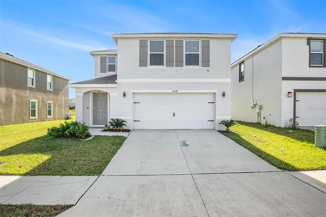 $2,350 | 13539 Mount Ivy Court, Dade City, FL 33525