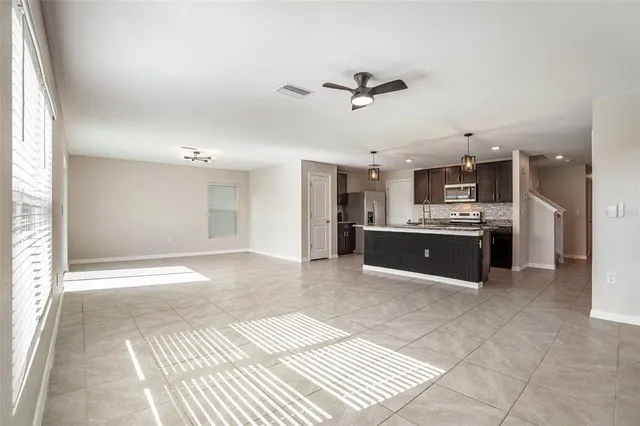 $2,350 | 13539 Mount Ivy Court, Dade City, FL 33525