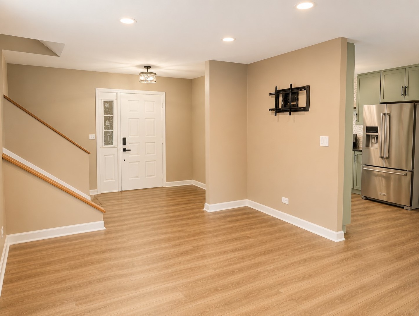 1037 Ridgewood Drive Bolingbrook, IL 60440 - Photo 4 of 38 Gallery Image 4