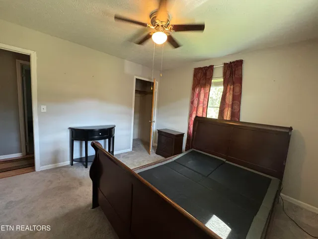 $203,000 | 1592 Dry Valley Road, Thorn Hill, TN 37881