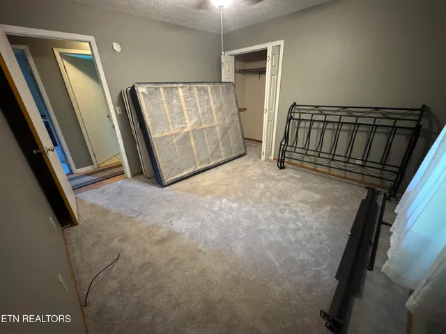 $203,000 | 1592 Dry Valley Road, Thorn Hill, TN 37881