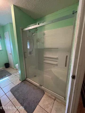 $203,000 | 1592 Dry Valley Road, Thorn Hill, TN 37881