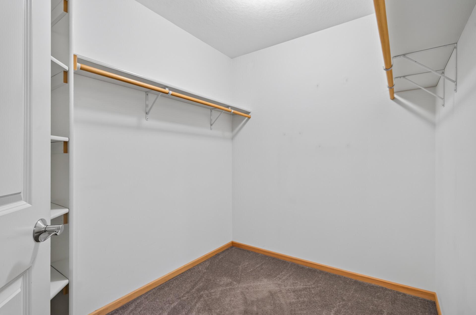 633 Burlington Road St. Paul, MN 55119 - Photo 28 of 70