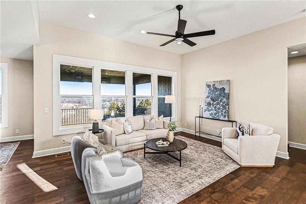 1221 South Desoto Road Lansing, KS 66043 - Photo 11 of 52