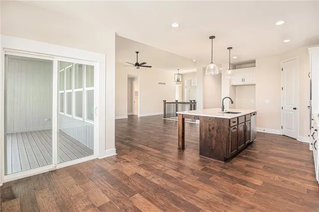 $699,900 | 1221 South Desoto Road, Lansing, KS 66043