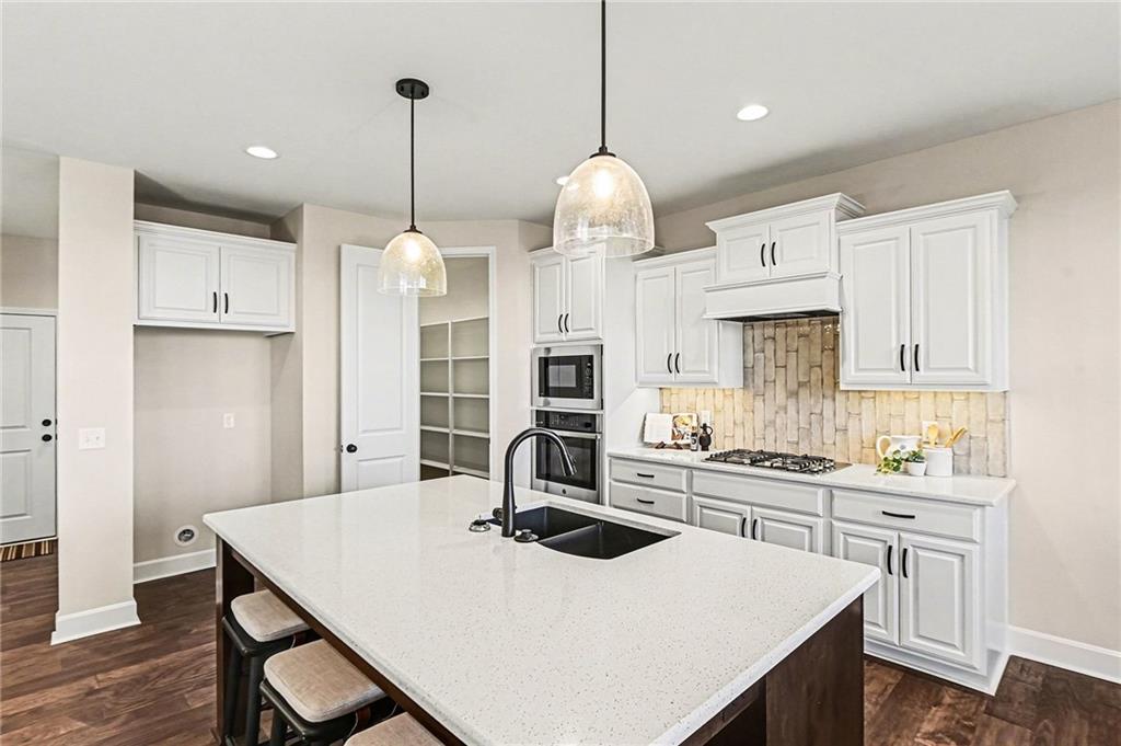 1221 South Desoto Road Lansing, KS 66043 - Photo 15 of 52