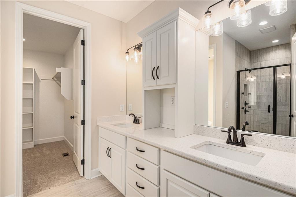 1221 South Desoto Road Lansing, KS 66043 - Photo 21 of 45