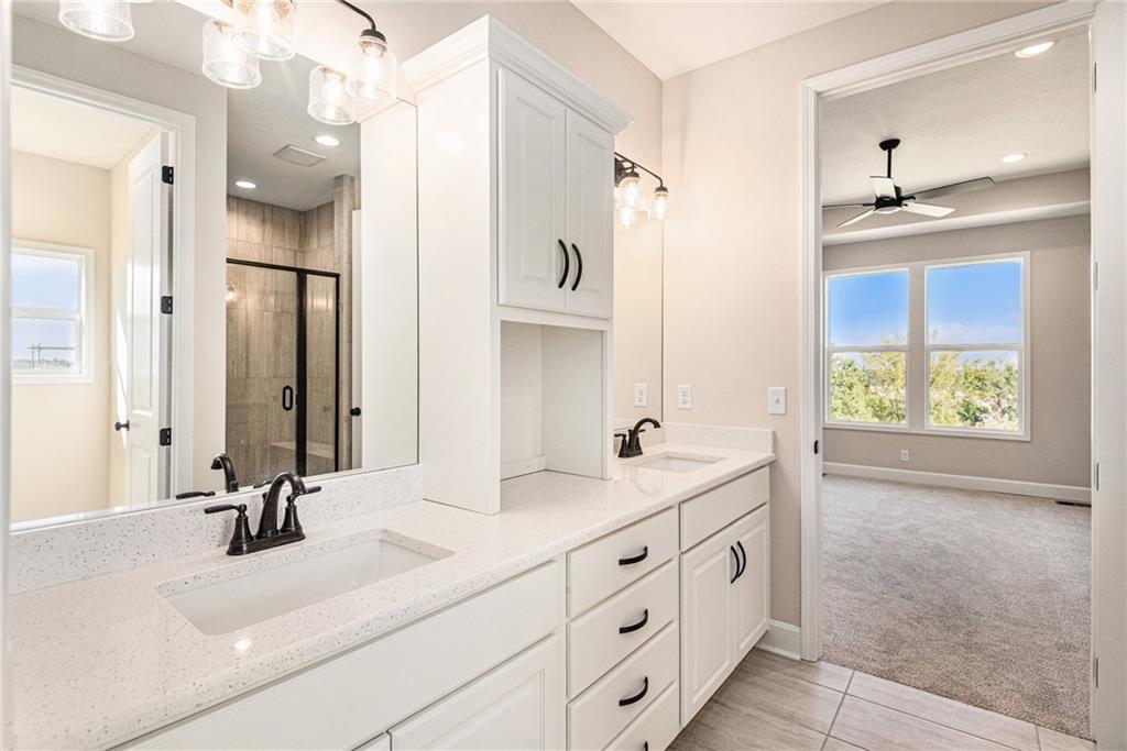 1221 South Desoto Road Lansing, KS 66043 - Photo 22 of 45