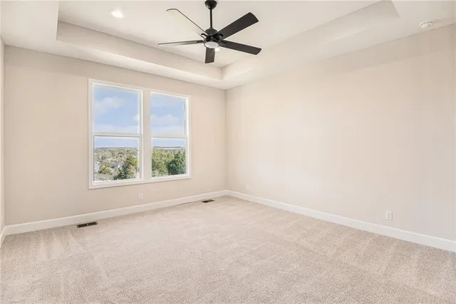 $699,900 | 1221 South Desoto Road, Lansing, KS 66043