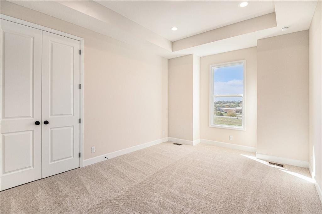 1221 South Desoto Road Lansing, KS 66043 - Photo 31 of 52