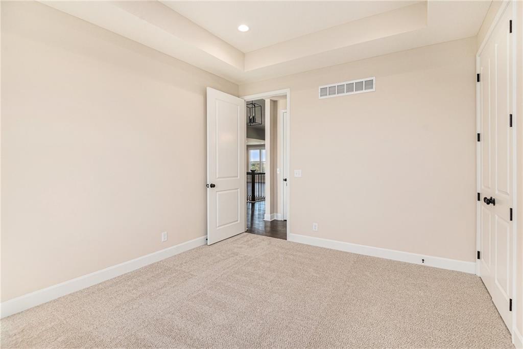 1221 South Desoto Road Lansing, KS 66043 - Photo 32 of 52