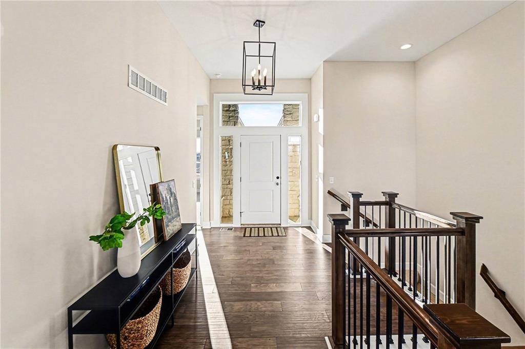 1221 South Desoto Road Lansing, KS 66043 - Photo 8 of 52