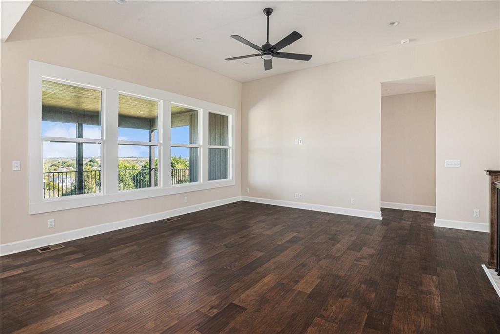 1221 South Desoto Road Lansing, KS 66043 - Photo 9 of 45