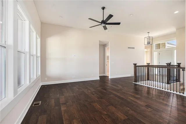 $699,900 | 1221 South Desoto Road, Lansing, KS 66043