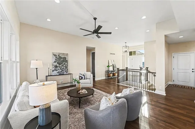 $699,900 | 1221 South Desoto Road, Lansing, KS 66043