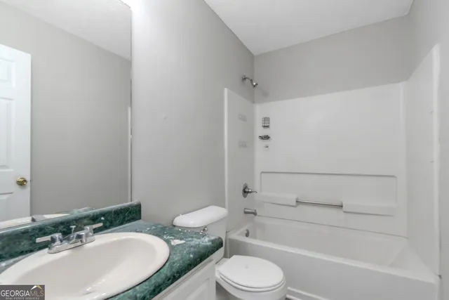 $1,950 | 481 Harvick Circle, Stockbridge, GA 30281