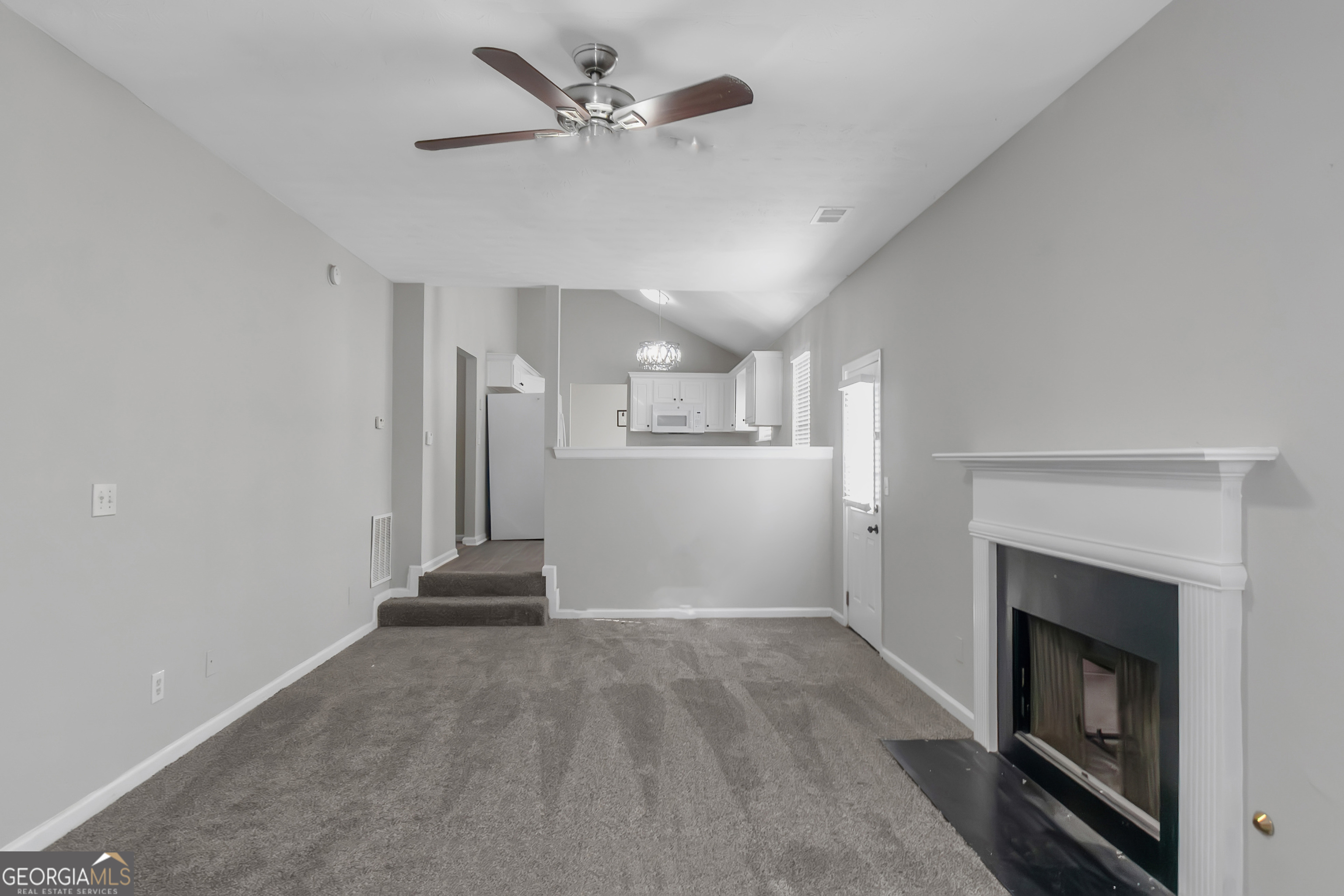 481 Harvick Circle Stockbridge, GA 30281 - Photo 8 of 33