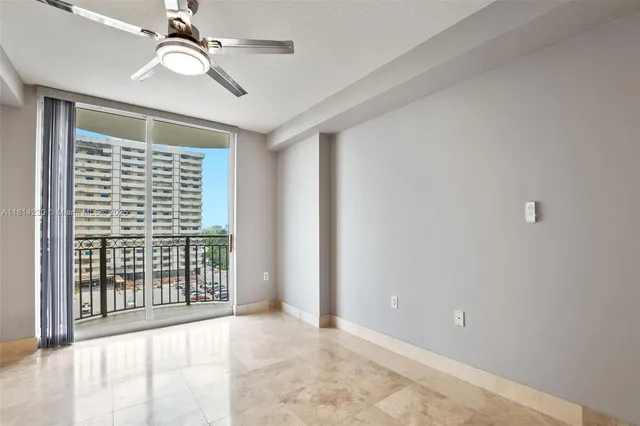 $988,500 | 2001 North Ocean Boulevard, Unit 701, Fort Lauderdale, FL 33305