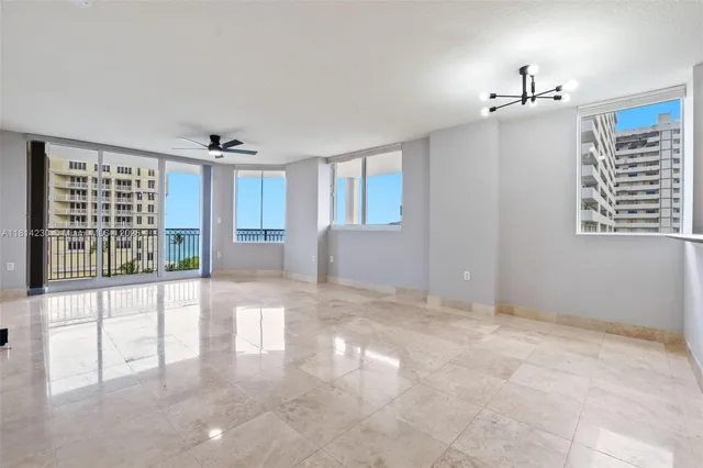 $988,500 | 2001 North Ocean Boulevard, Unit 701, Fort Lauderdale, FL 33305