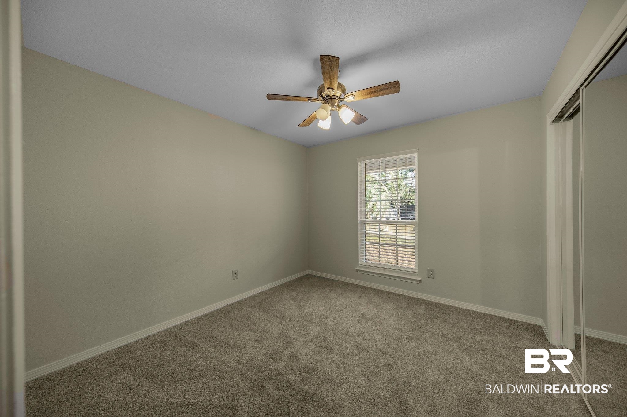 2100 Luckner Court Mobile, AL 36618 - Photo 32 of 49