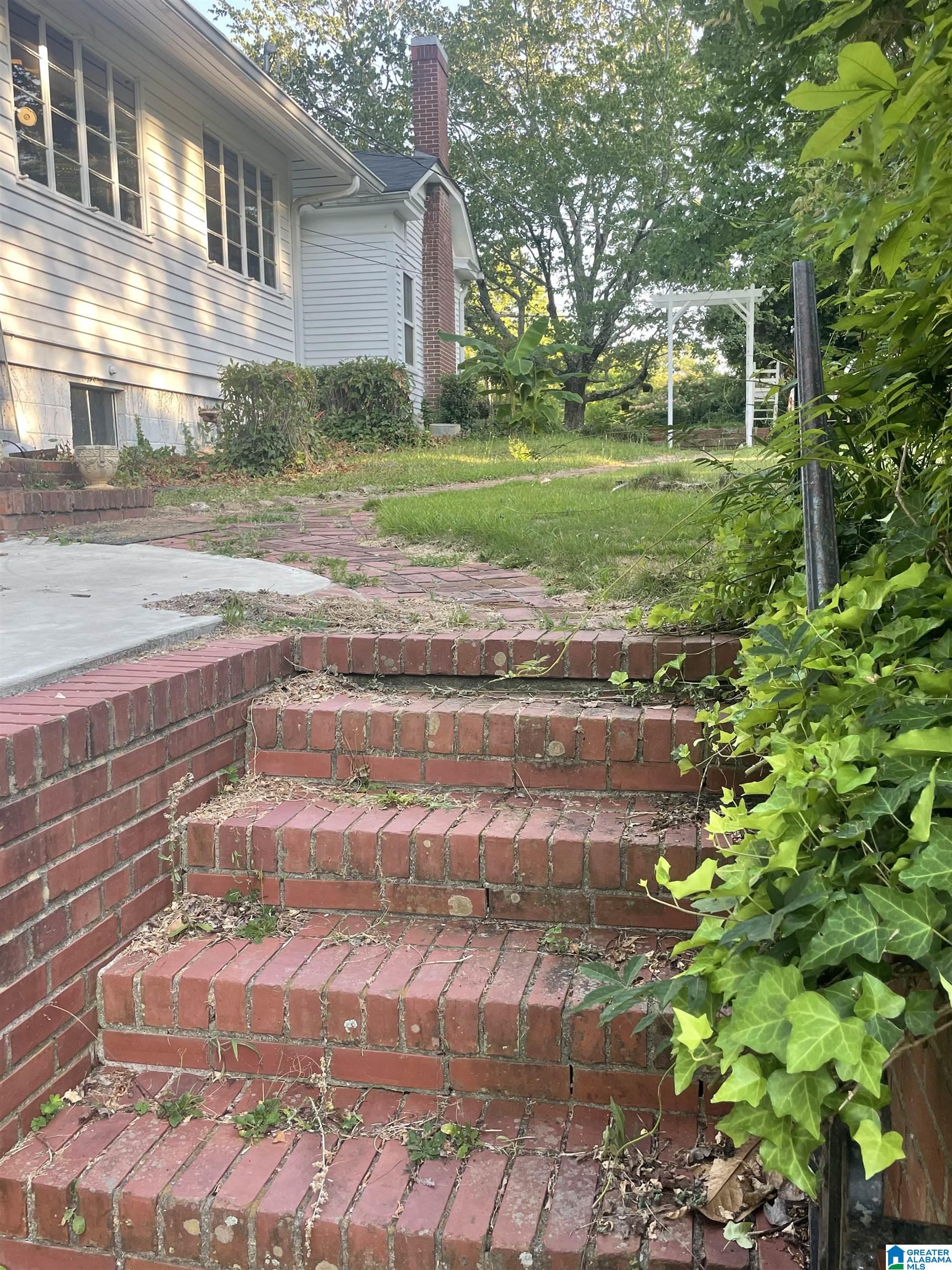 430 College Street Roanoke, AL 36274 - Photo 11 of 49