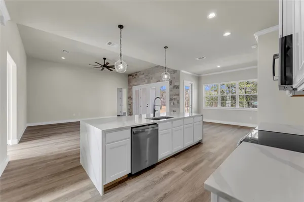 $599,000 | Undisclosed Address, Burnet, TX 78611
