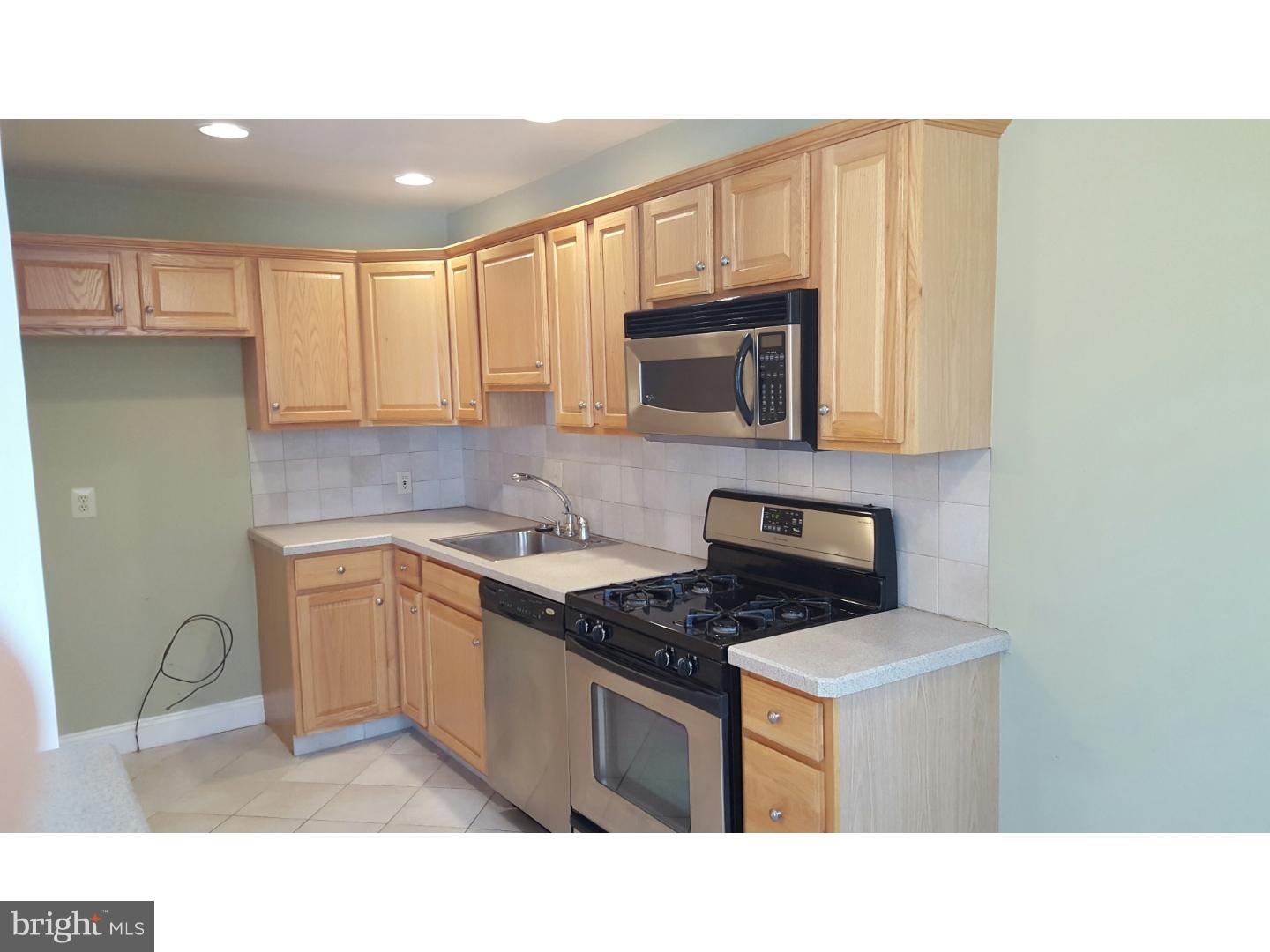3222 Fordham Road Philadelphia, PA 19114 - Photo 5 of 24 Kitchen
