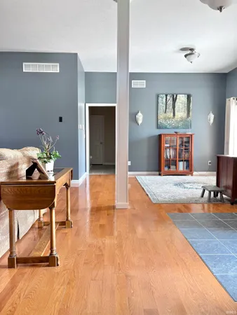 $375,000 | 1507 Hawthorne Court, Princeton, IN 47670