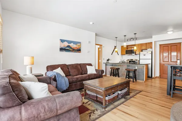 $950,000 | 195 River Run Road, Unit 8007, Keystone, CO 80435