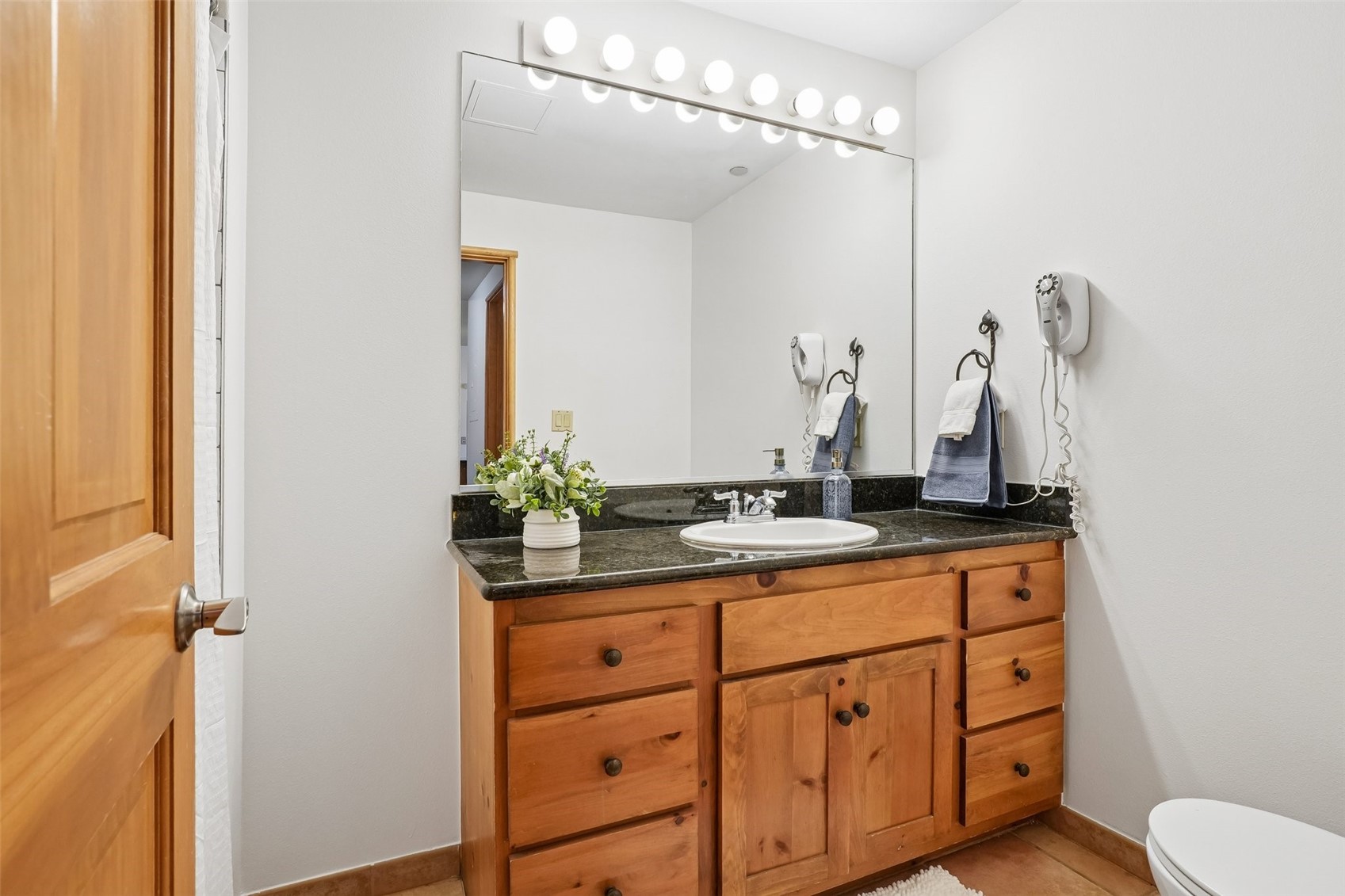 195 River Run Road, Unit 8007 Keystone, CO 80435 - Photo 8 of 46