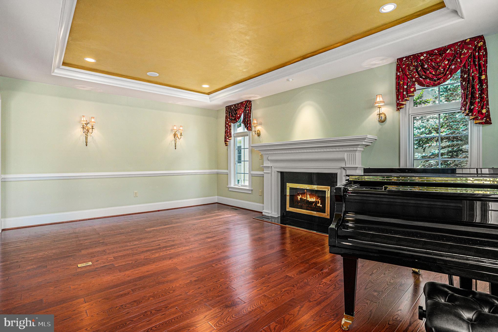 218 Valley Ridge Road Haverford, PA 19041 - Photo 16 of 84 Formal Living Room
