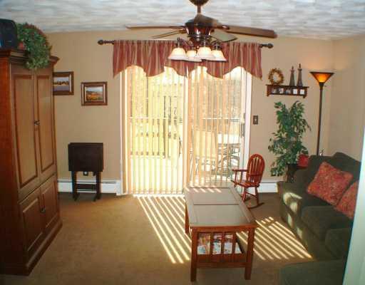 169 Lonsdale Farm Road Cumberland, RI 02864 - Photo 10 of 12 Living Room.