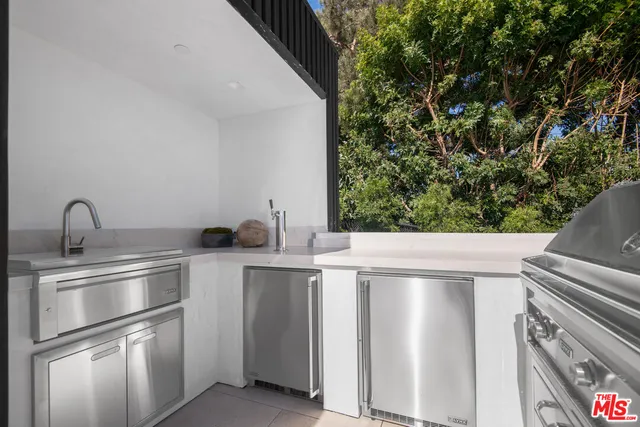 $39,000,000 | 26946 Pacific Coast Highway, Malibu, CA 90265