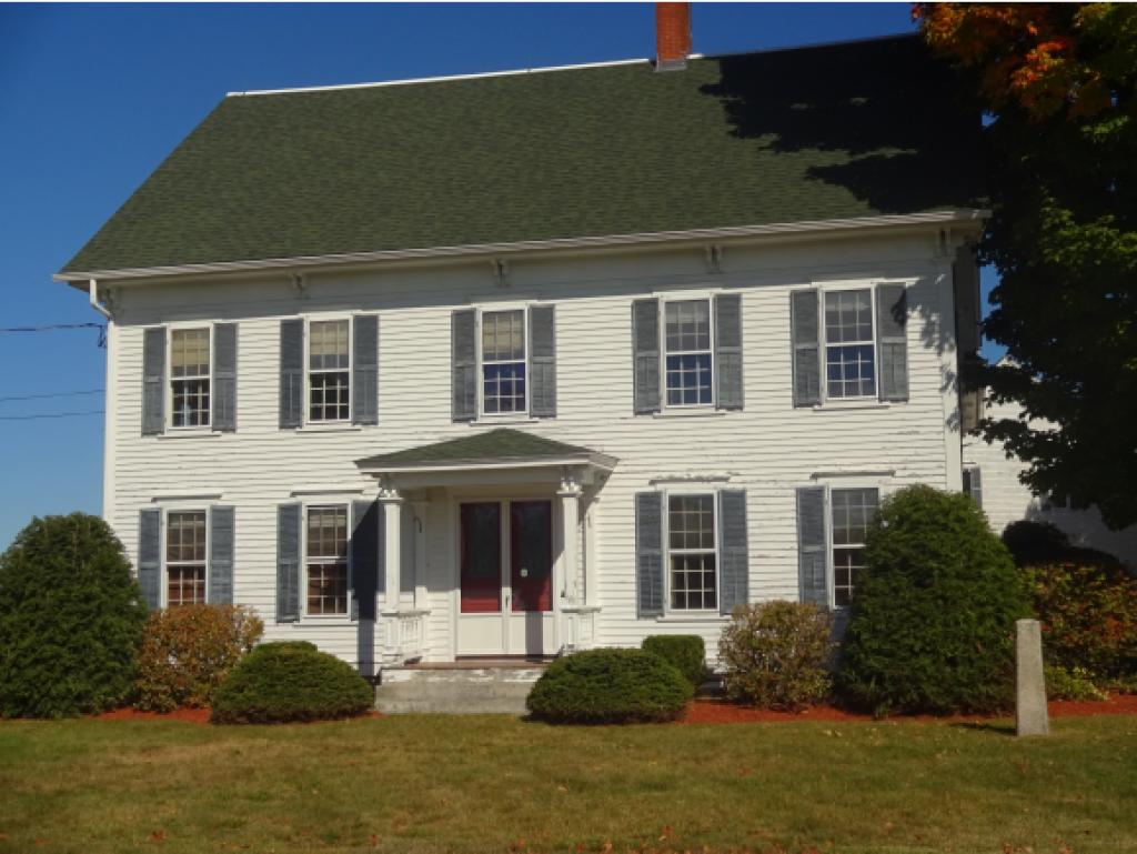 189 S Road Deerfield, NH 03037 - Photo 4 of 27