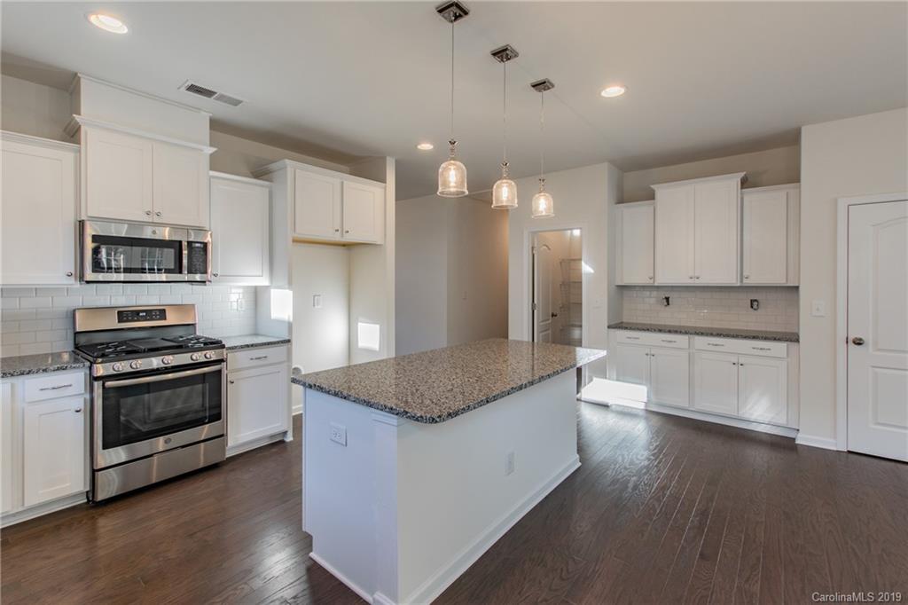 7097 Chrysanthemum Road, Unit 160 Lancaster, SC 29720 - Photo 6 of 30 Gallery Image 6