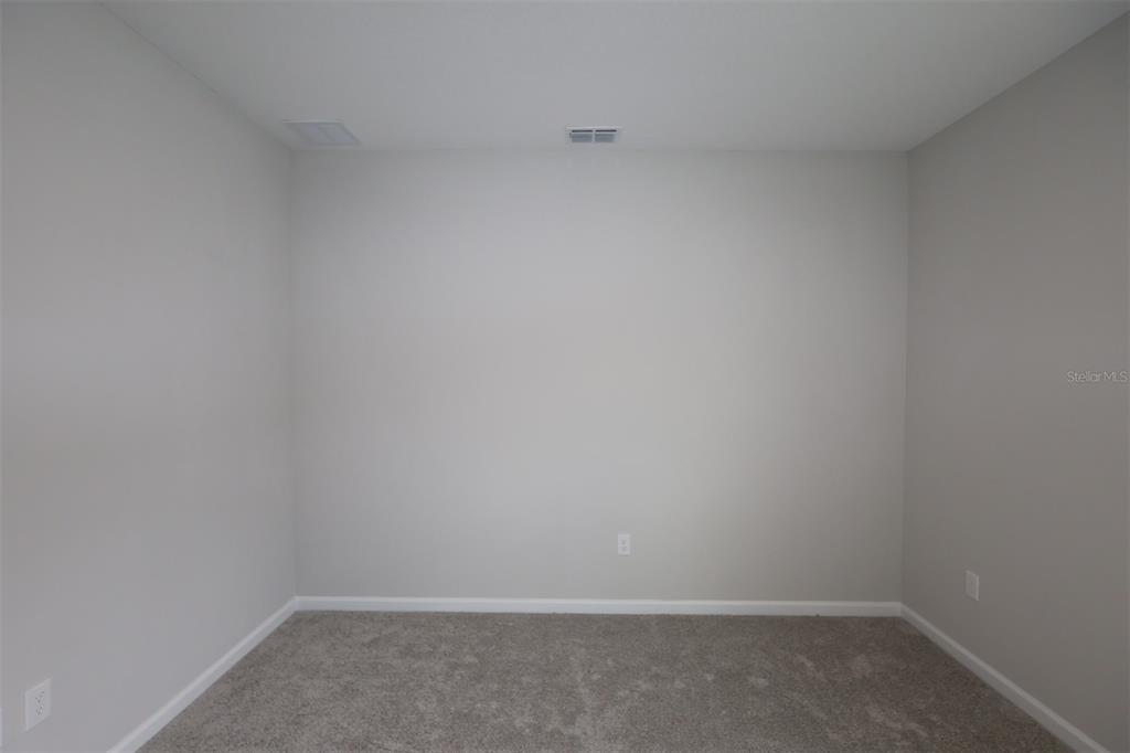 5276 Ctr Lk Rnch Boulevard St. Cloud, FL 34771 - Photo 14 of 23 a view of an empty room