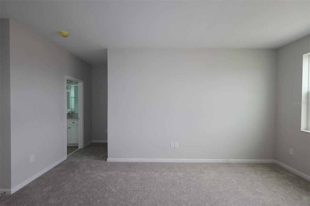 5276 Ctr Lk Rnch Boulevard St. Cloud, FL 34771 - Photo 15 of 23 a view of an empty room