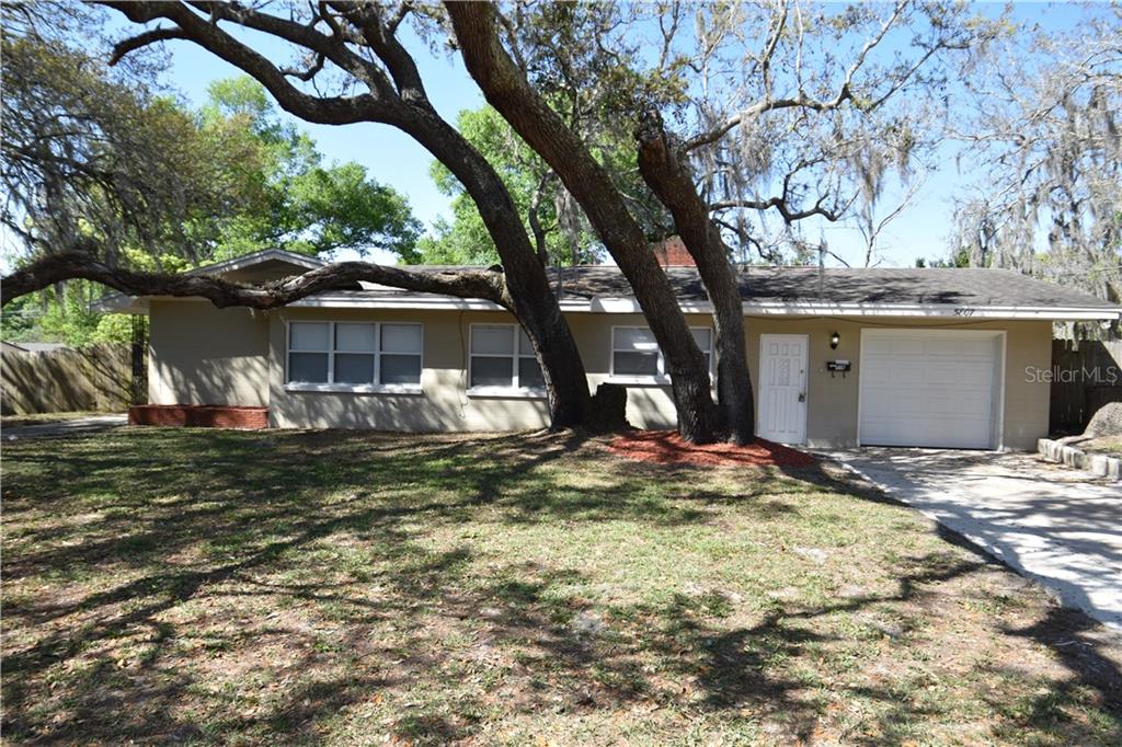 5807 Deerfield Road Orlando, FL 32808 - Photo 1 of 1
